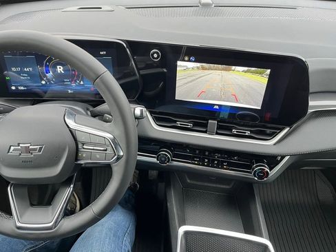 New 2026 Chevrolet Equinox LT w/ Midnight Edition image 12