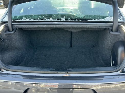 Used 2022 Chrysler 300 S image 6