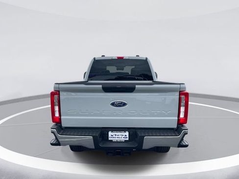 New 2026 Ford F250 4x4 Crew Cab Super Duty image 5
