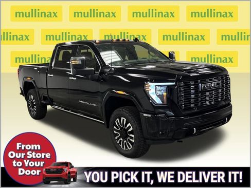 New 2025 GMC Sierra 2500 Denali Ultimate image 2