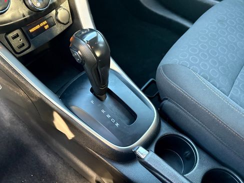 Used 2022 Chevrolet Trax LS w/ Tint and Cruise Package image 19