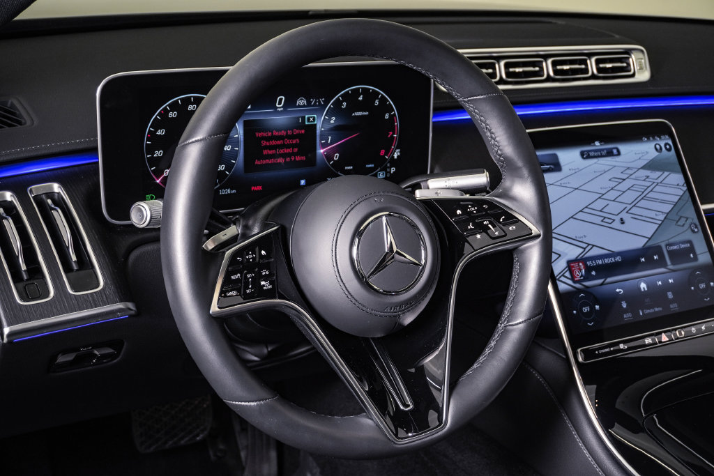 Used 2025 Mercedes-Benz S 580 4MATIC Sedan image 21