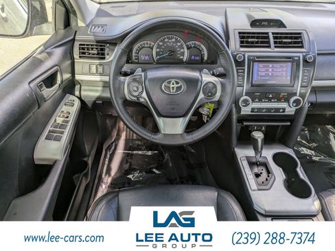 Used 2012 Toyota Camry SE image 12