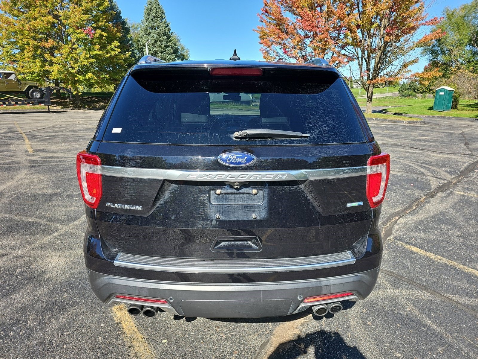 Used 2019 Ford Explorer Platinum AWD/4WD image 5