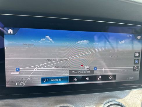 Used 2023 Mercedes-Benz E 450 Cabriolet image 3