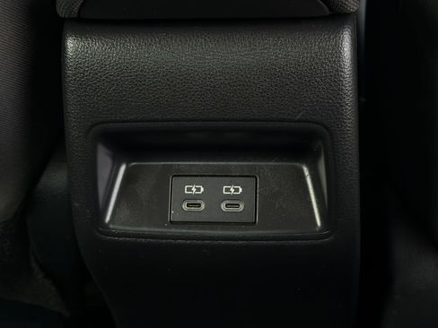Used 2025 Toyota Corolla LE w/ Convenience Package FWD image 13