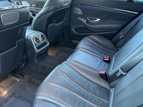 Used 2018 Mercedes-Benz S 450 Sedan image 11