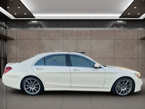 Used 2020 Mercedes-Benz S 560 Sedan w/ AMG Line Exterior image 7