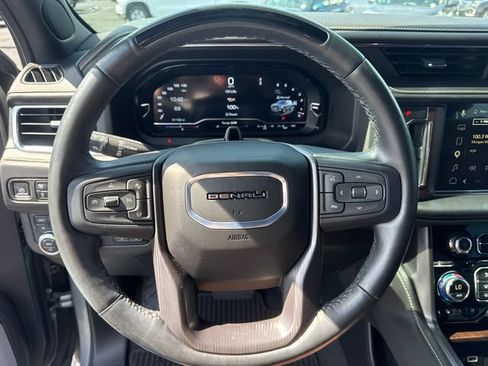 Used 2024 GMC Yukon XL Denali Ultimate AWD/4WD image 22