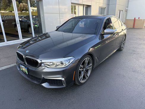 Used 2018 BMW M550i xDrive AWD/4WD image 1