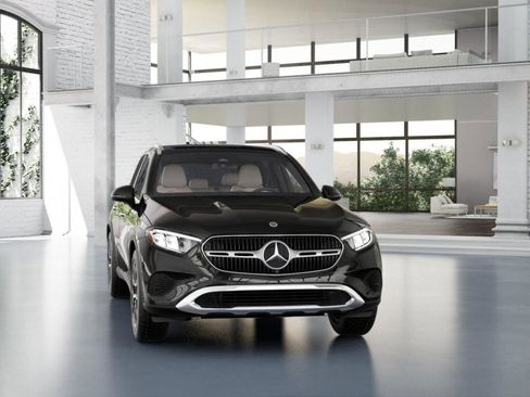 New 2026 Mercedes-Benz GLC 350e GLC 350e image 8