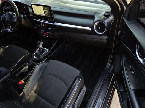 Certified 2022 Kia Forte GT-Line w/ GT-Line Technology Package FWD image 7