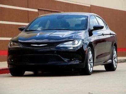 Used 2017 Chrysler 200 Limited Platinum