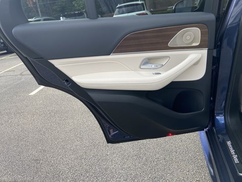 New 2026 Mercedes-Benz GLE 350 4MATIC image 33