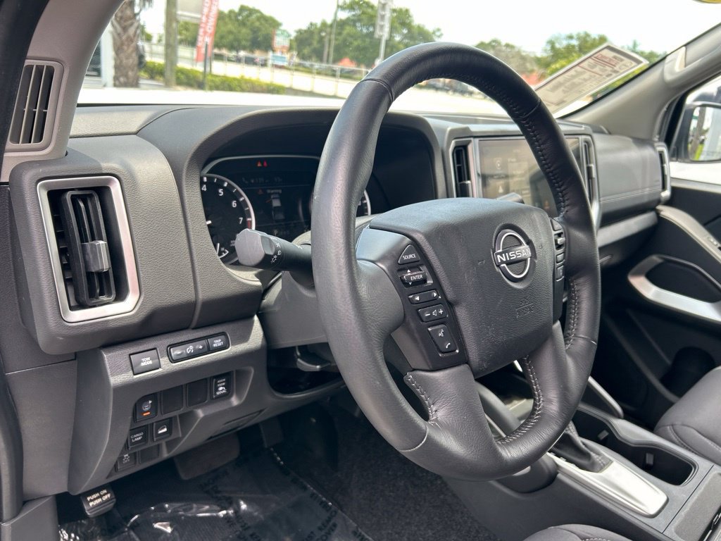 Certified 2025 Nissan Frontier SV w/ SV Convenience Package AWD/4WD image 24