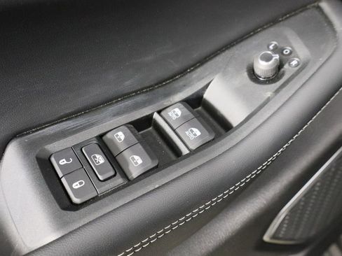 New 2026 Jeep Grand Cherokee Limited w/ Limited Altitude Package AWD/4WD image 22