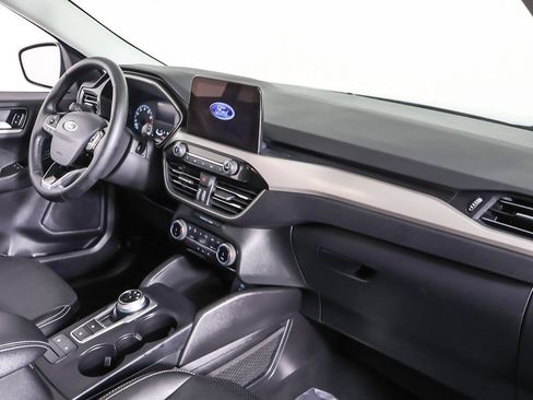 Used 2022 Ford Escape SEL image 25