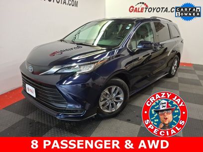 Used 2022 Toyota Sienna LE