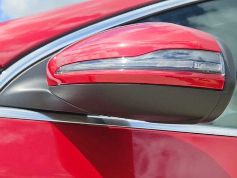 Used 2025 Mercedes-Benz GLA 250 image 11