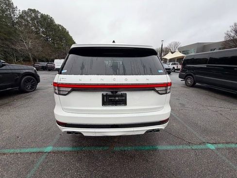 New 2026 Lincoln Aviator Reserve w/ Jet Appearance Package image 8