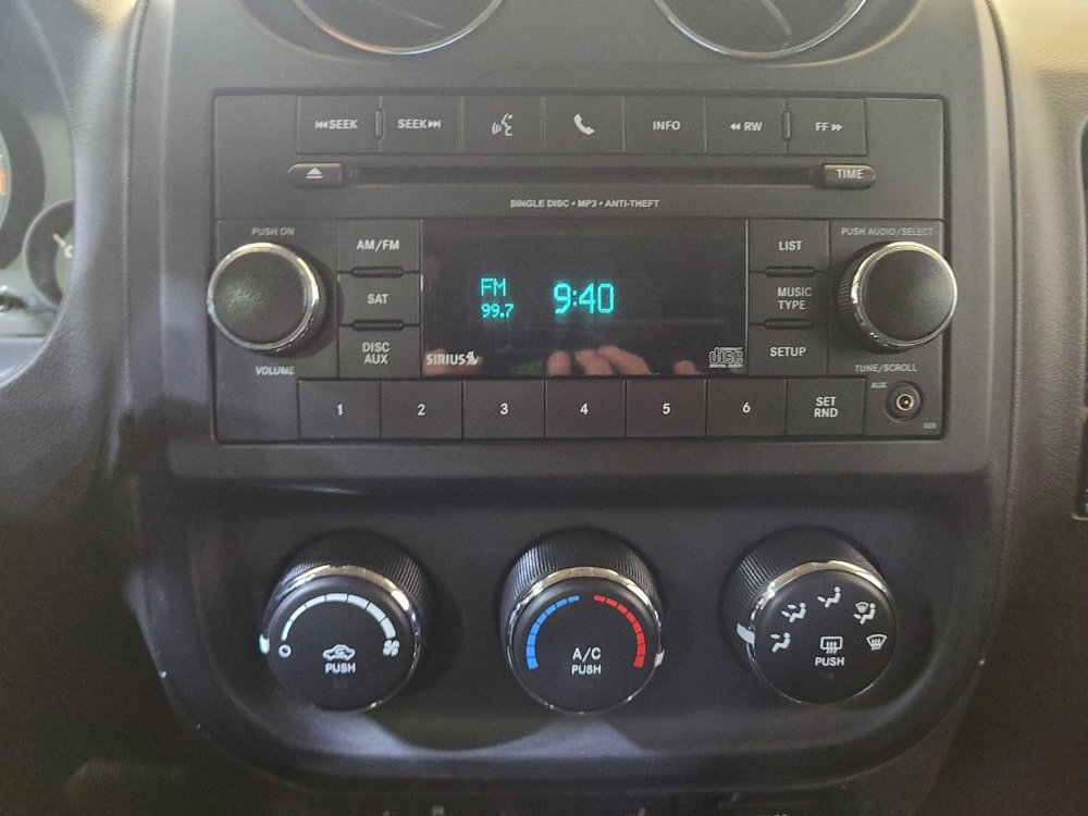 Used 2014 Jeep Patriot High Altitude FWD image 25