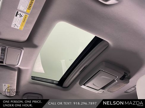 Used 2019 Honda Pilot Touring image 23