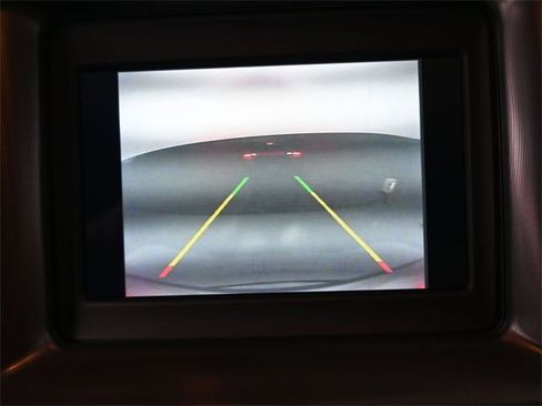 Used 2020 Dodge Charger SXT image 6