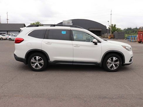 Used 2020 Subaru Ascent Premium AWD/4WD image 4