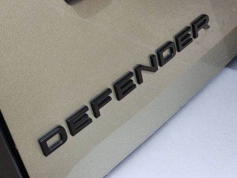Used 2025 Land Rover Defender 110 S AWD/4WD image 12