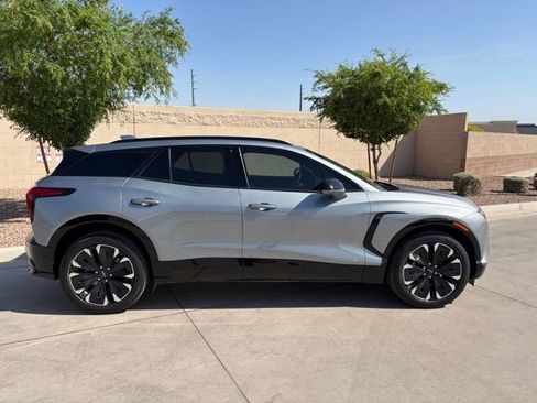 Used 2024 Chevrolet Blazer EV RS image 5