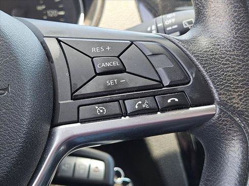 Used 2018 Nissan Rogue Sport S AWD/4WD image 14