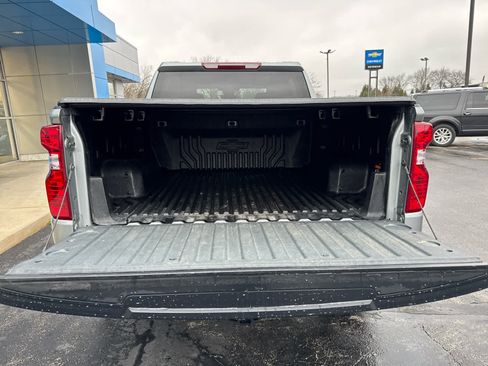 Used 2024 Chevrolet Silverado 1500 LT image 14