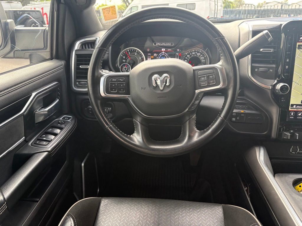 Used 2021 RAM 2500 Laramie w/ Night Edition AWD/4WD image 7