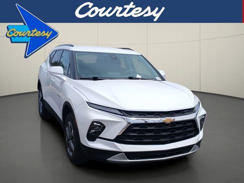 Used 2023 Chevrolet Blazer LT w/ Convenience Package FWD image 1