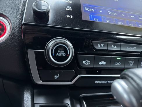 Used 2020 Honda CR-V Touring image 24