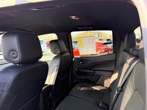 Certified 2024 GMC Canyon Elevation w/ Elevation Premium Package image 8