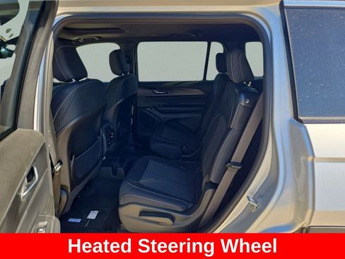 New 2025 Jeep Grand Cherokee L Laredo w/ Luxury Tech Group I RWD image 17