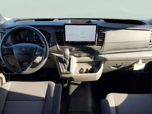 New 2026 Ford Transit 250 148 Medium Roof RWD image 39