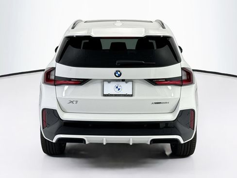 New 2026 BMW X1 xDrive28i w/ Technology Package AWD/4WD image 6