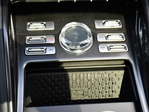 New 2026 Lincoln Nautilus Reserve w/ Jet Appearance Package AWD/4WD image 31