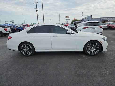 Used 2021 Mercedes-Benz E 350 4MATIC Sedan image 9
