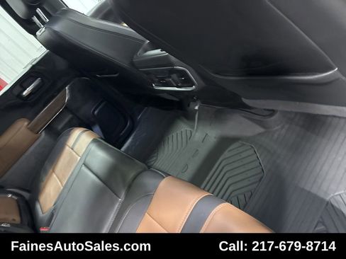 Used 2022 Chevrolet Silverado 2500 High Country w/ Z71 Off-Road Package image 70