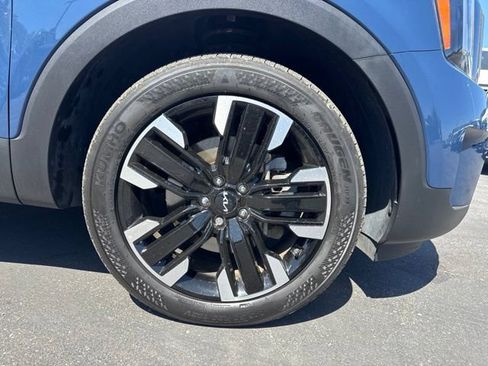Used 2023 Kia Telluride SX Prestige AWD/4WD image 6