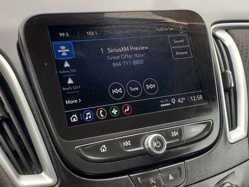 Used 2024 Chevrolet Malibu LT image 24