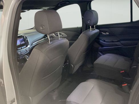 Used 2023 Chevrolet Traverse LT FWD image 24