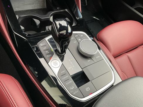 Used 2023 BMW X4 xDrive30i w/ M Sport Package AWD/4WD image 20