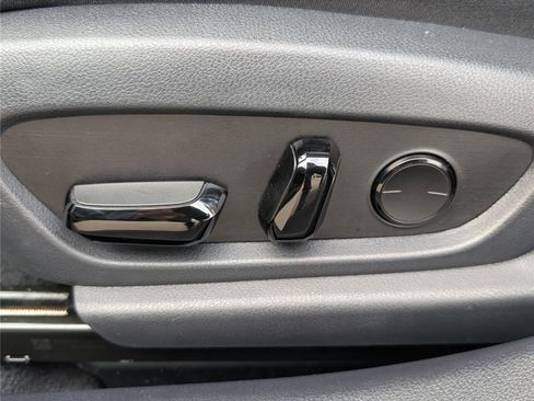 Certified 2024 Lexus ES 350 w/ Premium Package image 21