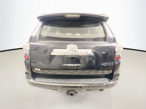 Used 2023 Toyota 4Runner Limited RWD image 6
