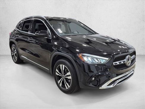 Used 2026 Mercedes-Benz GLA 250 image 3