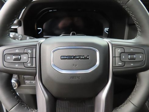 Used 2024 GMC Yukon XL Denali Ultimate image 59